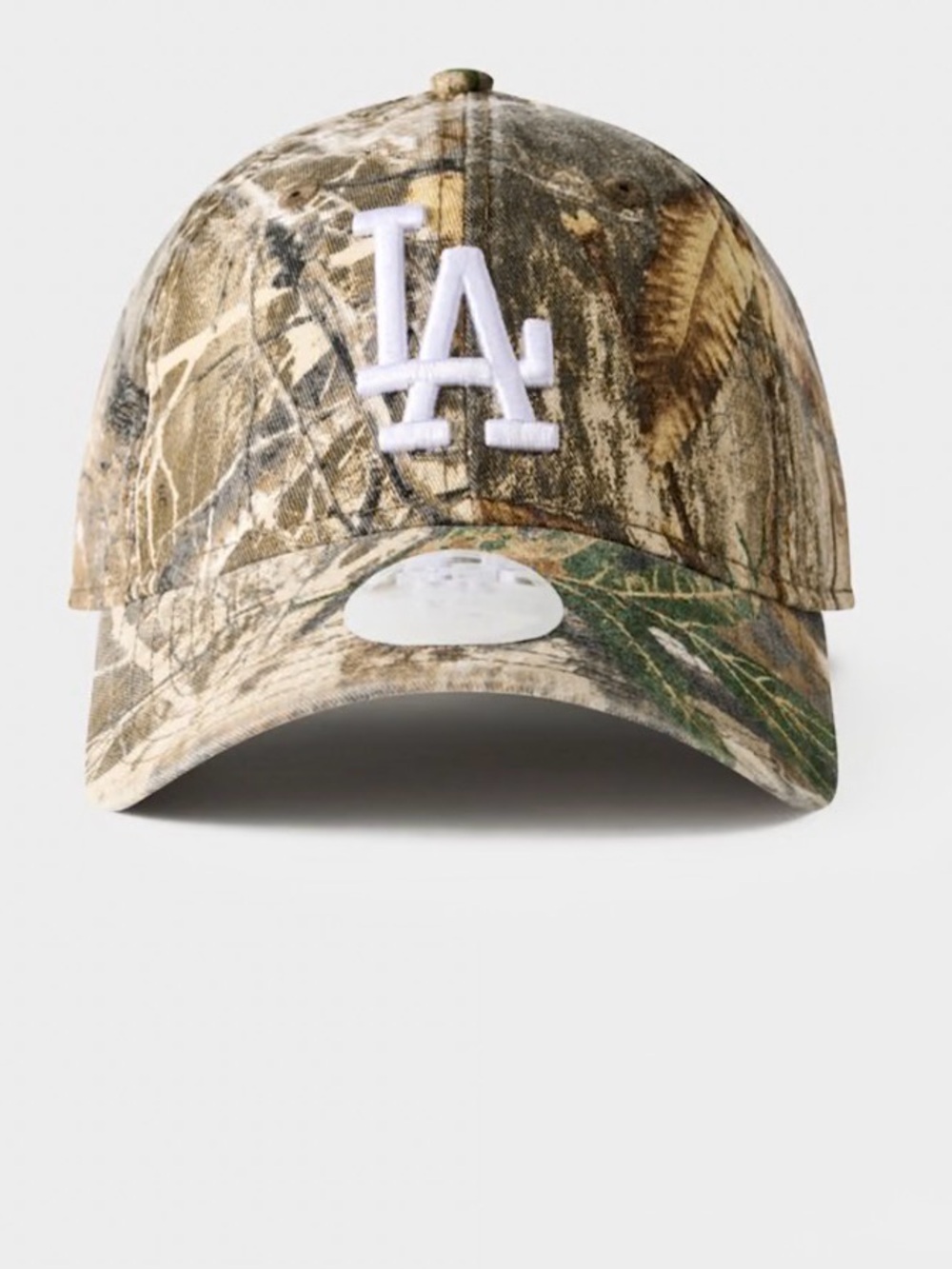 Aritzia New Era Cap in camo
